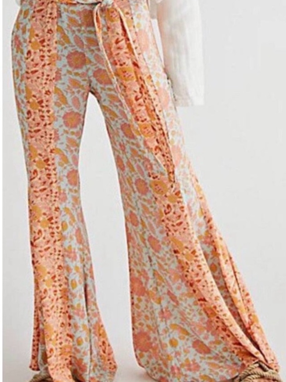 Free People Bali Sultry Boho Floral Wide Leg Flare-NWT-size large - Picture 2 of 7